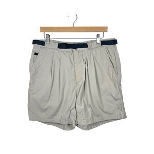 The North Face Men’s Belted Nylon Shorts in Tan Size L